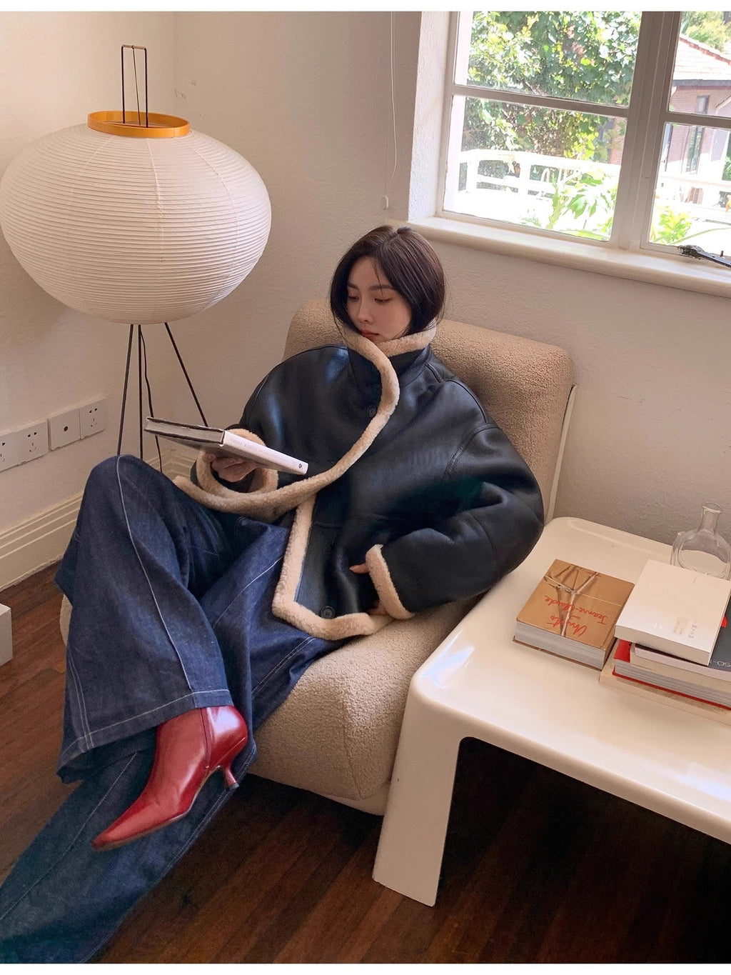 "Corner Coffee" Merino Wool Sheepskin Stand-Up Collar